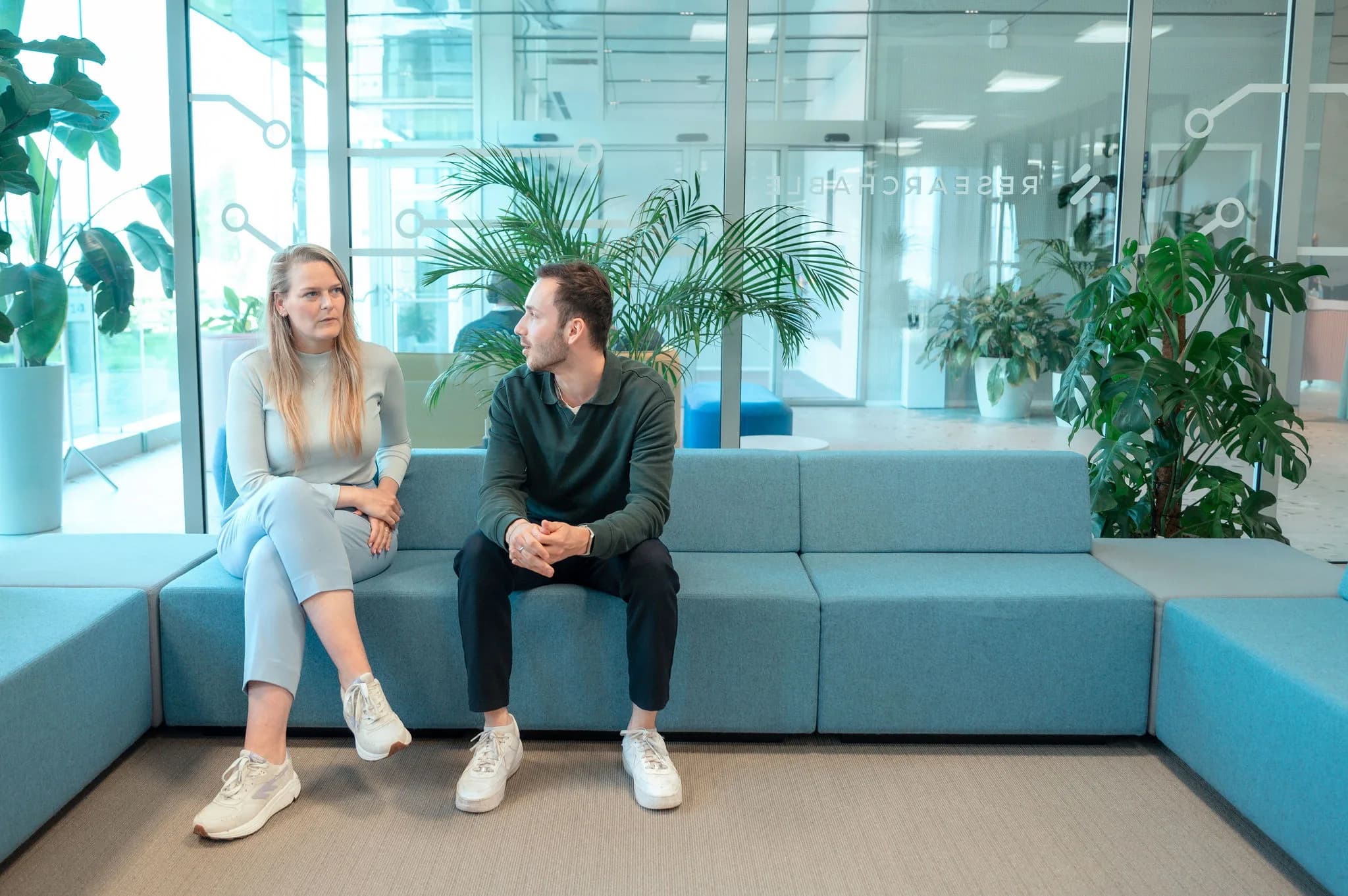 Een open gesprek tussen een Researchable-adviseur en een partner
